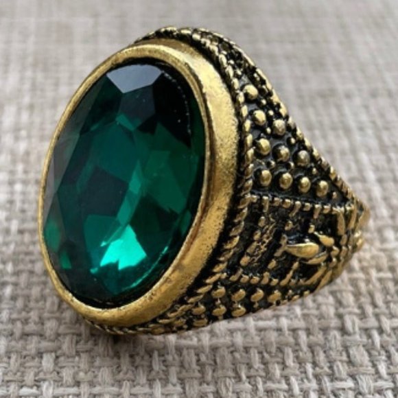 Other - Men Ring Green Crystal Gold Tone Fashion Ring Jewelry Size 10.5 Unbranded